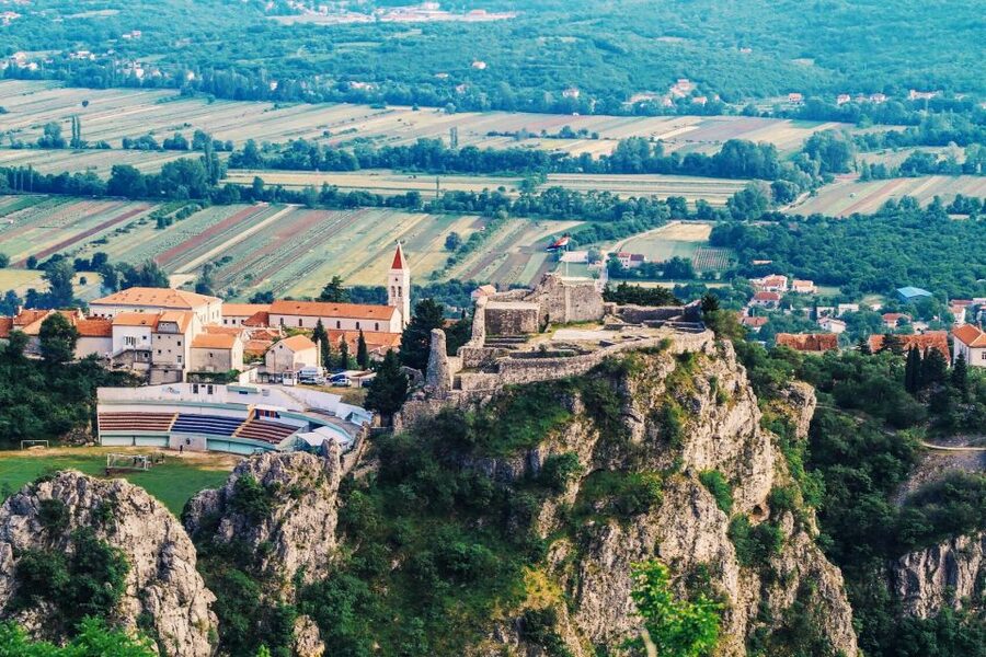 From Sinj: Flight Over Imotski, Trilj, Omiš, and Split - Price and value, what $516 per group gets you