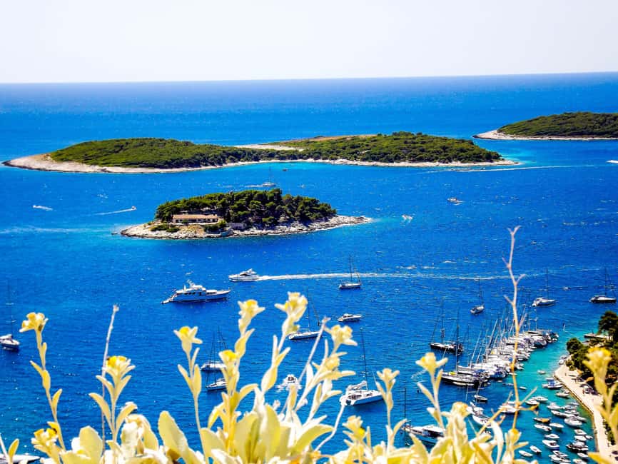 From Split: 5 Islands and Blue Cave Boat Tour - Pakleni Islands Lunch on Land and Hvar City Sightseeing
