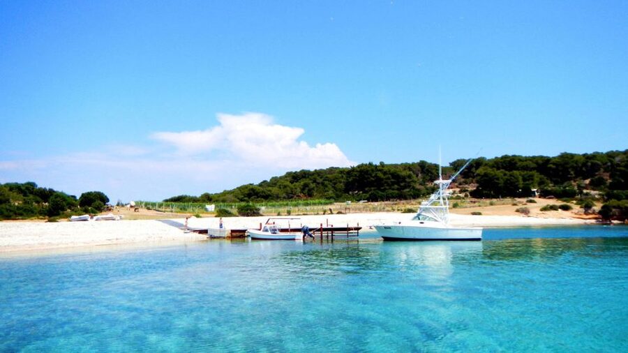 From Split: Blue Cave and 5 islands-Day Tour - Who this boat day suits best, and who should skip it