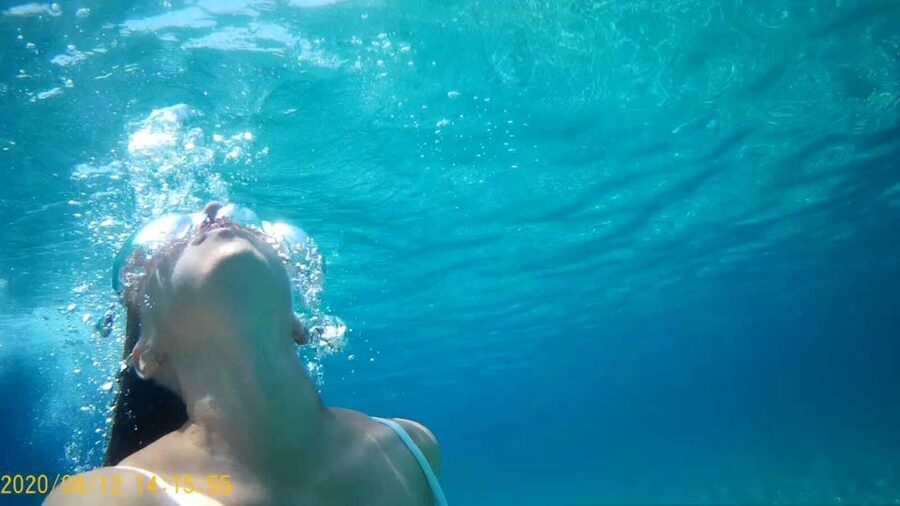 From Split: Luxury Cabin Boat Tour to The Blue Cave and Hvar - Crew, Speedboat Comfort, and What Is Actually Included