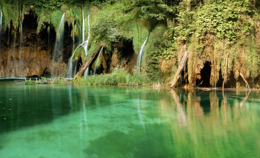 From Split or Trogir: Plitvice Lakes Guided Full-Day Tour - Free Time in Plitvice: How to Use It Well