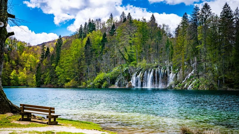 From Split: Plitvice Lakes Guided tour - Getting to Plitvice: weather, timing, and why you should pack like you mean it