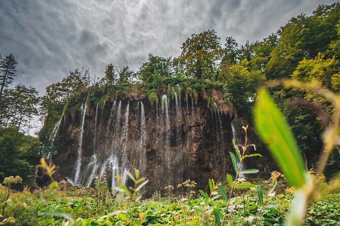 From Split: Self-Guided Plitvice Lakes Day Tour with Boat Ride - The 7:30 am meeting point: your start matters more than you think
