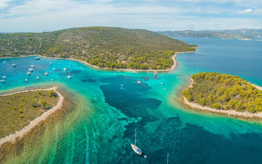 From Split: Trogir & Blue Lagoon Boat Tour with Snorkeling - Skipper Karlo and why a private group can feel more personal