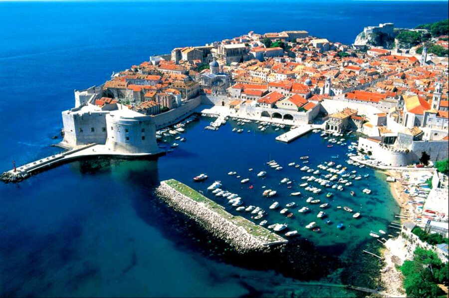 From Split/Trogir: Dubrovnik Guided Tour with a Stop in Ston - Sponza Palace, marble squares, and the Cathedral stops you should actually target