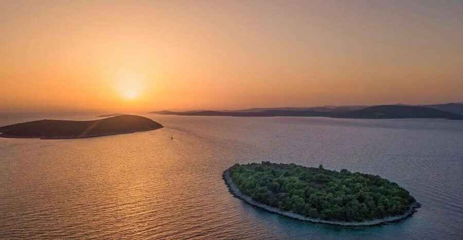 From Trogir: Sunset Private Tour - Water Stops and Snorkeling Gear, With a Realistic Sense of Comfort