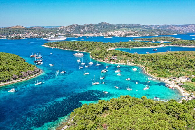 Full-Day PRIVATE Tour to ZLATNI RAT & HVAR - Where you start in Split and how pickup actually helps