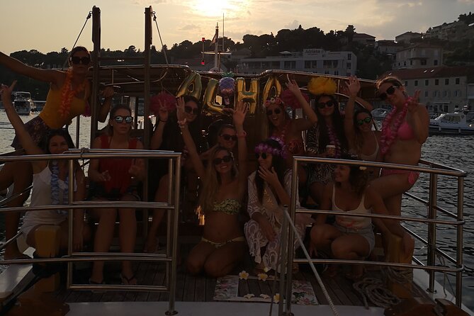 Half Day Private Group Boat Tour in Croatia - Staff, comfort, and the kind of service that matters