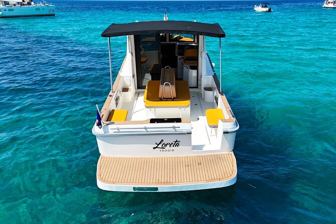 Half Day Speedboat Tour to Three Islands from Trogir - Maslinica Solta: A Quiet Break in a Small Fisher Village (About 1 Hour)