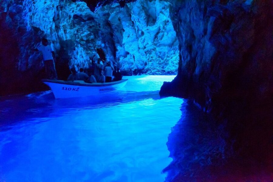 Hvar:Blue & Grenn Cave and Vis Island Private Speedboat Tour - Biševo Island and the Blue Cave: shuttle boat access, smart timing