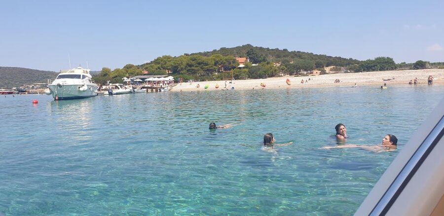 Hvar:Blue & Grenn Cave and Vis Island Private Speedboat Tour - Meeting at Fabrika 2, then out past the crowds fast