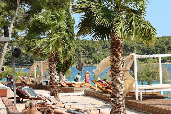Hvar, Brač & Pakleni islands cruise with lunch & drinks from Split & Trogir - Water toys, snorkeling, and the real comfort level on the boat