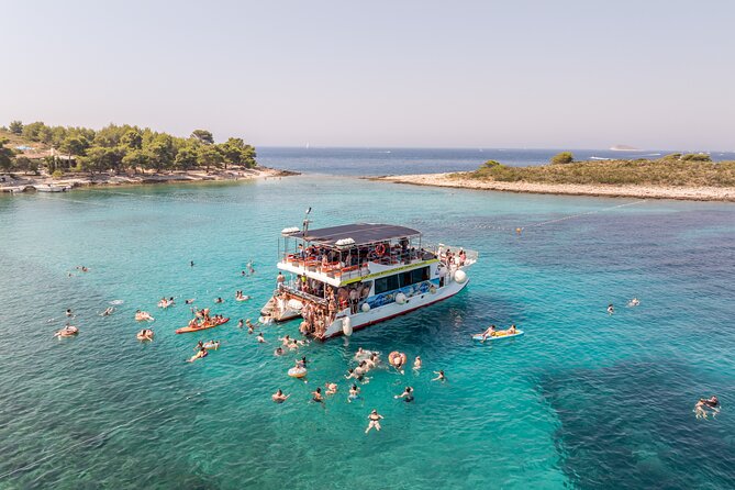 Hvar, Brač & Pakleni islands cruise with lunch & drinks from Split & Trogir - Hvar town in two hours: Fortica views and quick town wandering
