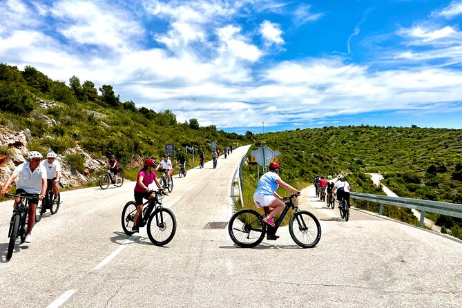 Hvar Island Guided E-Bike Adventure - Stari Grad Plain and the UNESCO Ager Plain stop
