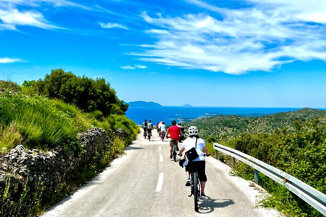 Hvar Island Guided E-Bike Adventure - Malo Grablje: what an abandoned village does to the senses
