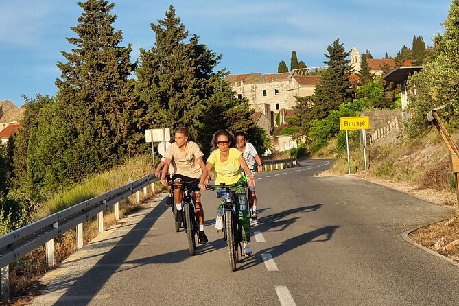 Hvar Island Self-Guided E-Bike Tour - Stop 1: Velo Grablje, Lavender Country and Quiet Viewpoints