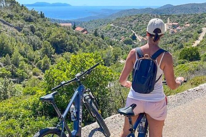 Hvar Island Self-Guided E-Bike Tour - Stop 3: Malo Grablje, an Abandoned Village You Can Still Walk Through