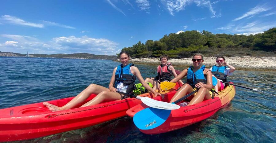 Hvar: Pakleni Islands Self-Guided Kayaking Tour - Self-Guided Means You Choose the Day
