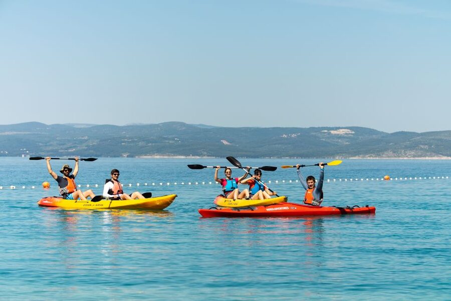 Makarska: Guided Sea Kayaking Tour with Snorkeling Stop - The Return Paddle And The Cliff Jumping Or Sunset Shift