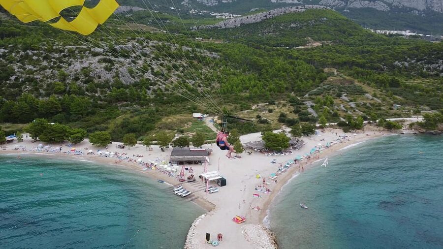 Makarska: Parasailing Experience - MPL Nautika - Languages and Group Size: Why a Small Team Makes It Better