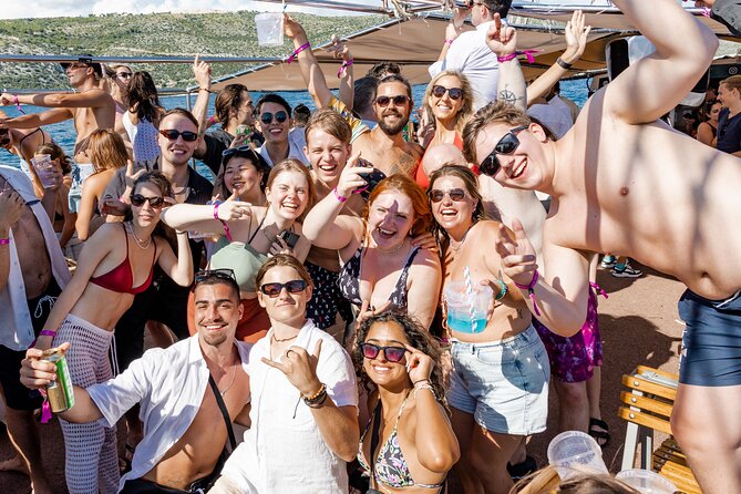 Out to Sea Split Boat Party w/ Blue Lagoon Swim, Dj & Afterparty - Top-deck dancefloor with sea views: best spots and best timing