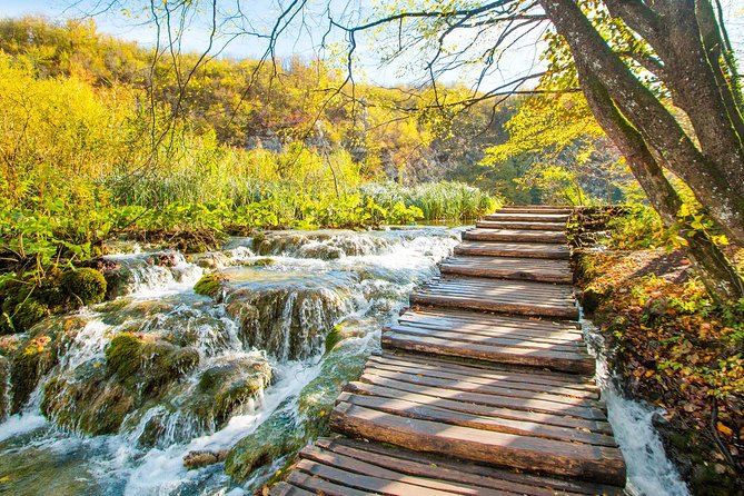 Plitvice Lakes Guided tour with Entrance ticket included - What to pack for this 12-hour day, and how to avoid the common pain points
