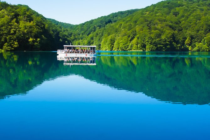 Plitvice Lakes Guided tour with Entrance ticket included - Who this Plitvice Lakes guided tour is best for