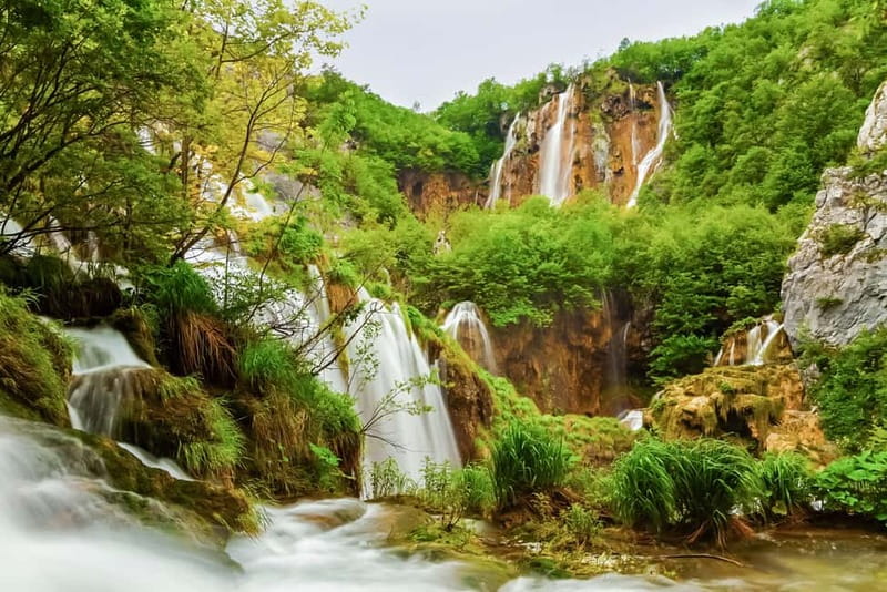 Plitvice Lakes: Guided Walking Tour with Train and Boat Ride - Plitvice Lakes by guide: waterfalls, boats, and a route that makes sense