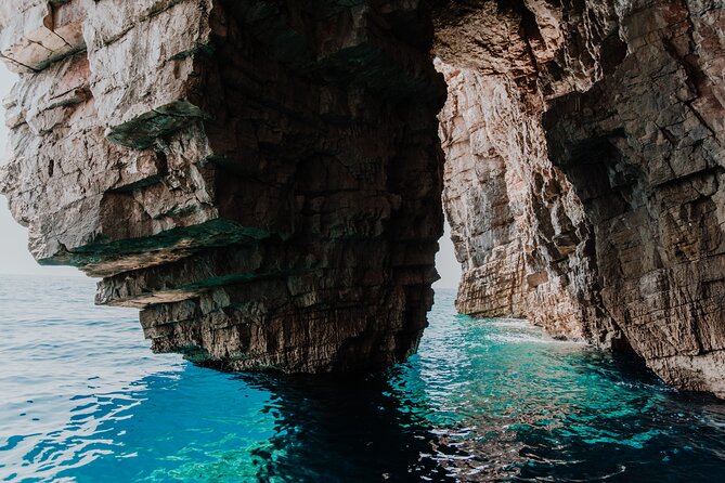 Private Blue cave, Mamma Mia and Hvar, 5 islands tour from Split - Should you book this 5-island Blue Cave and Hvar speedboat tour?