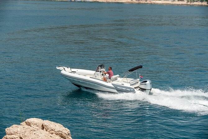 Private boat tour-custom itinerary from Split and Trogir - Why a Private Boat Day from Split Feels Different