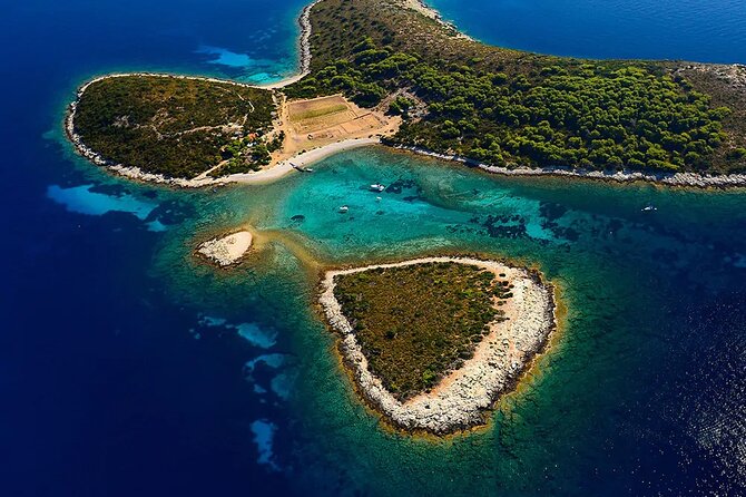 Private Boat Tour from Hvar - Blue and Green cave, Vis, and the Pakleni islands - Key Highlights at a Glance