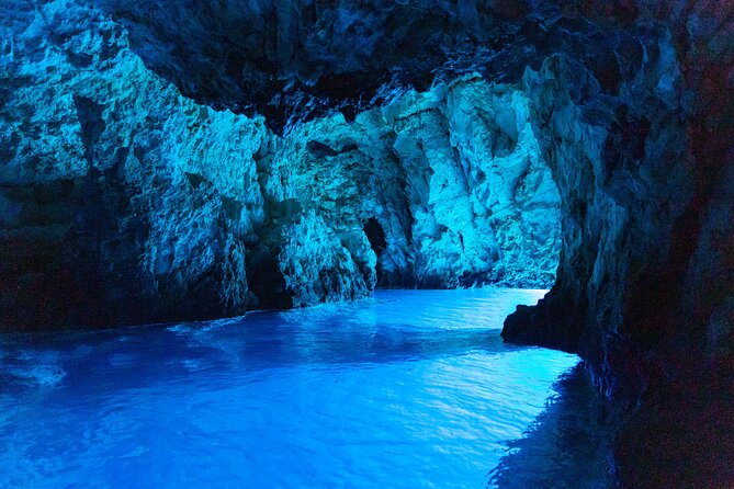 Private Boat Tour from Hvar - Blue and Green cave, Vis, and the Pakleni islands - Why This Hvar Private Boat Combo Works: Caves, Vis, and the Pakleni Islands
