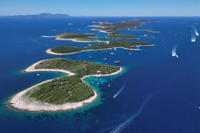 Private boat tour of Red rocks & Pakleni islands - Meeting Point, Timing, and How to Plan Your Day