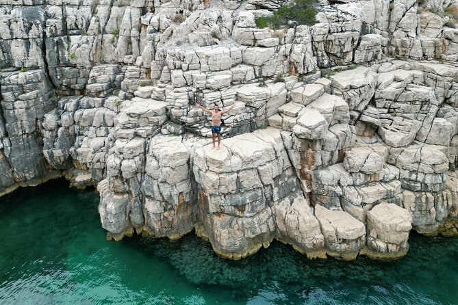 Private Boat Tour within Croatia - Stop 2: Vrboska and the Zečevo islet option for quieter water