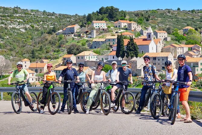 Private Custom Island Hopping Speedboat Tour from Hvar - Stop 1: Green Cave near Vis, tickets are optional for the swim