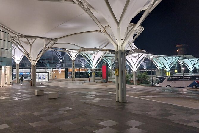 <strong>Private Door to Door Airport Split Transfer up to 15 People</strong> – Key highlights that make this transfer work’ /></p>
<ul>
<li><strong>Name-on-a-board pickup</strong> in the arrivals section so you can get moving fast</li>
<li><strong>English-speaking driver</strong> who answers questions during the ride</li>
<li><strong>Door-to-door drop-off</strong> in Split, not just a central bus stop</li>
<li><strong>Ferry option included</strong>, with pickup in front of the ferry when needed</li>
<li><strong>Luggage help</strong> once you meet the driver</li>
</ul>
<h2>A door-to-door arrival that saves your first-day energy</h2>
<p><img width="670" height="446" decoding="async" src=