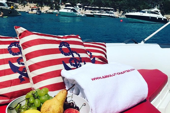 Private Full-Day 3 islands tour with snorkelling - Where you meet in Split, and why the morning matters