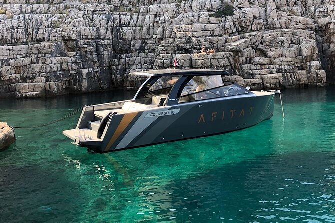 Private Luxury boat from Hvar, Brač and Split - Food, drinks, and the small perks that feel genuinely premium