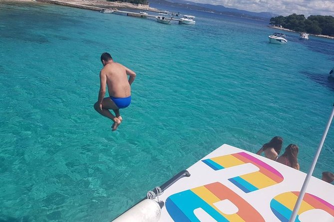 Private Luxury Boat tour for 12 from Split, Brac, Trogir, Hvar - Stiniva Cove: tiny, protected, and mostly about the view