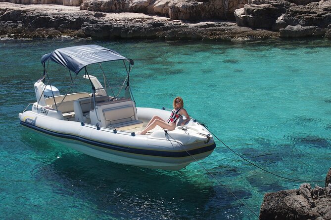 Private Speed Boat Tour to Blue Cave & Pakleni islands - Hvar To Vis To Pakleni, And Why This Route Feels Efficient