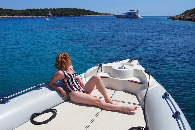 Private Speed Boat Tour to Blue Cave & Pakleni islands - Stop 5 on Pakleni: Palmizana Botanical Garden and lunch by the sea