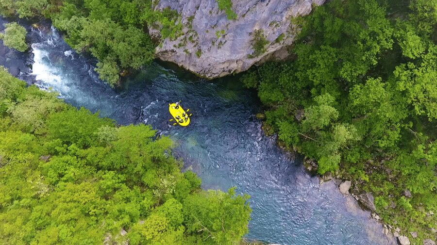 Rafting on the Cetina river - Meeting at Rafting Pinta, then a curvy drive that sets the mood