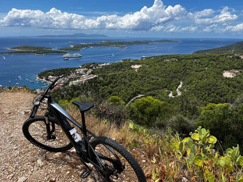 Self-guided mountain bike tour (non-electric) - Stari Grad: finishing the “island story” close to town life