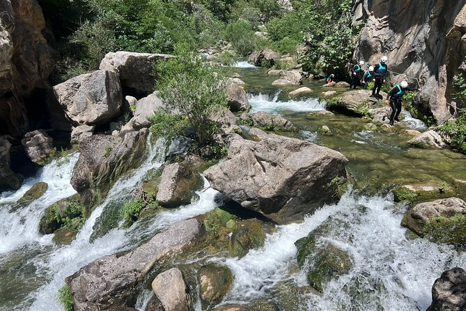 Small Group Tour of Canyoning in Cetina River Canyon - What to bring and wear: wetsuit ready, towel optional but useful