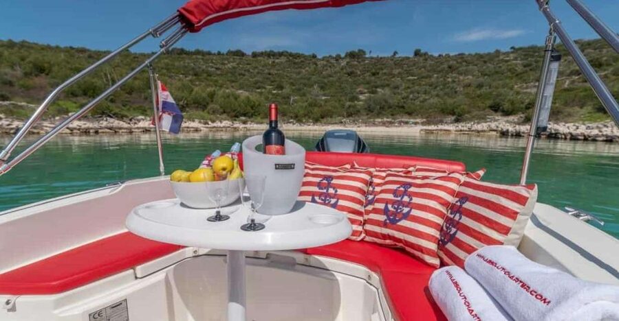 Šolta, Blue Lagoon and Brač Private Tour - Why This Speedboat Route Works for a Sea-Focused Day
