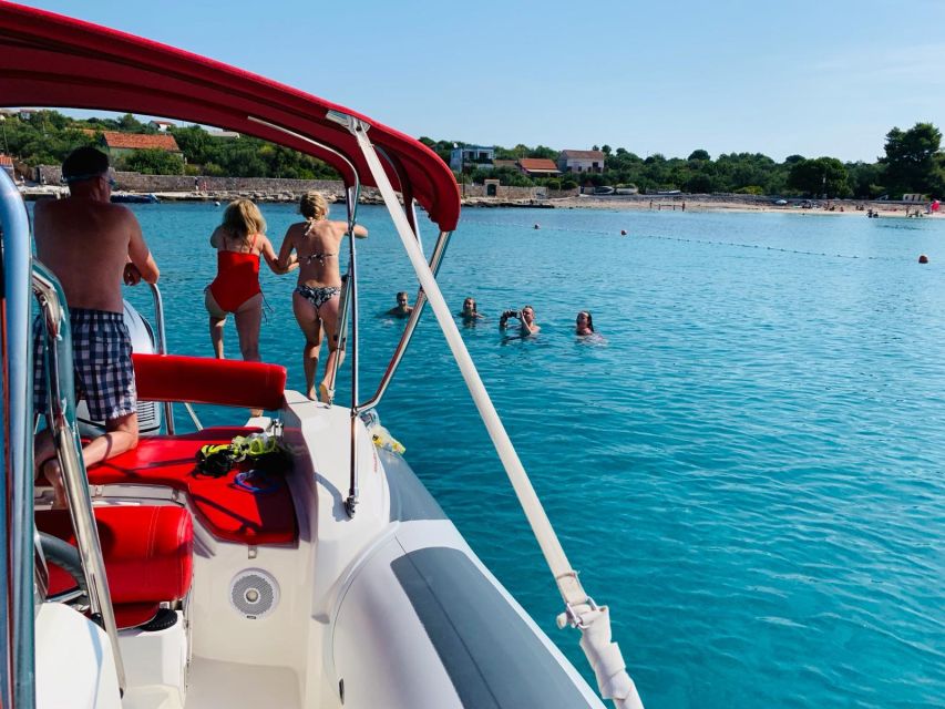 Šolta, Blue Lagoon and Brač Private Tour - Brač Finale in Milna, Plus How Wine Tasting Fits