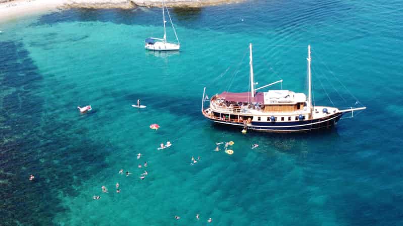 Split: All inclusive Brač & Šolta Island Swimming Cruise - How the route plays out, from 9:30 AM to around 4:30 PM