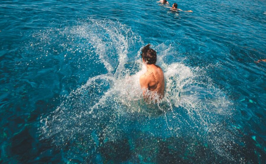 Split: Blue Cave and 5 Islands Tour - Budikovac Snorkeling and the Palmižana Bar Break