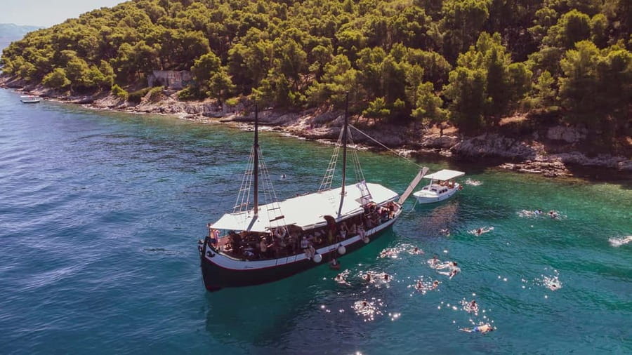 Split: Blue Lagoon & 3 Islands Tour with Lunch & Hidden Bay - Split Morning to Evening: The Ship, the Schedule, and the Real Pace