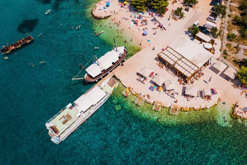 Split: Blue Lagoon, 3Islands, Boat Trip, Mediterranean lunch - How the cruise day works from Split’s Riva promenade